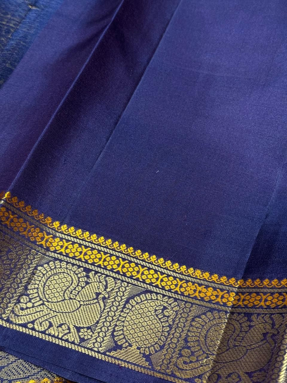 Sapphire blue with navy blue buttas