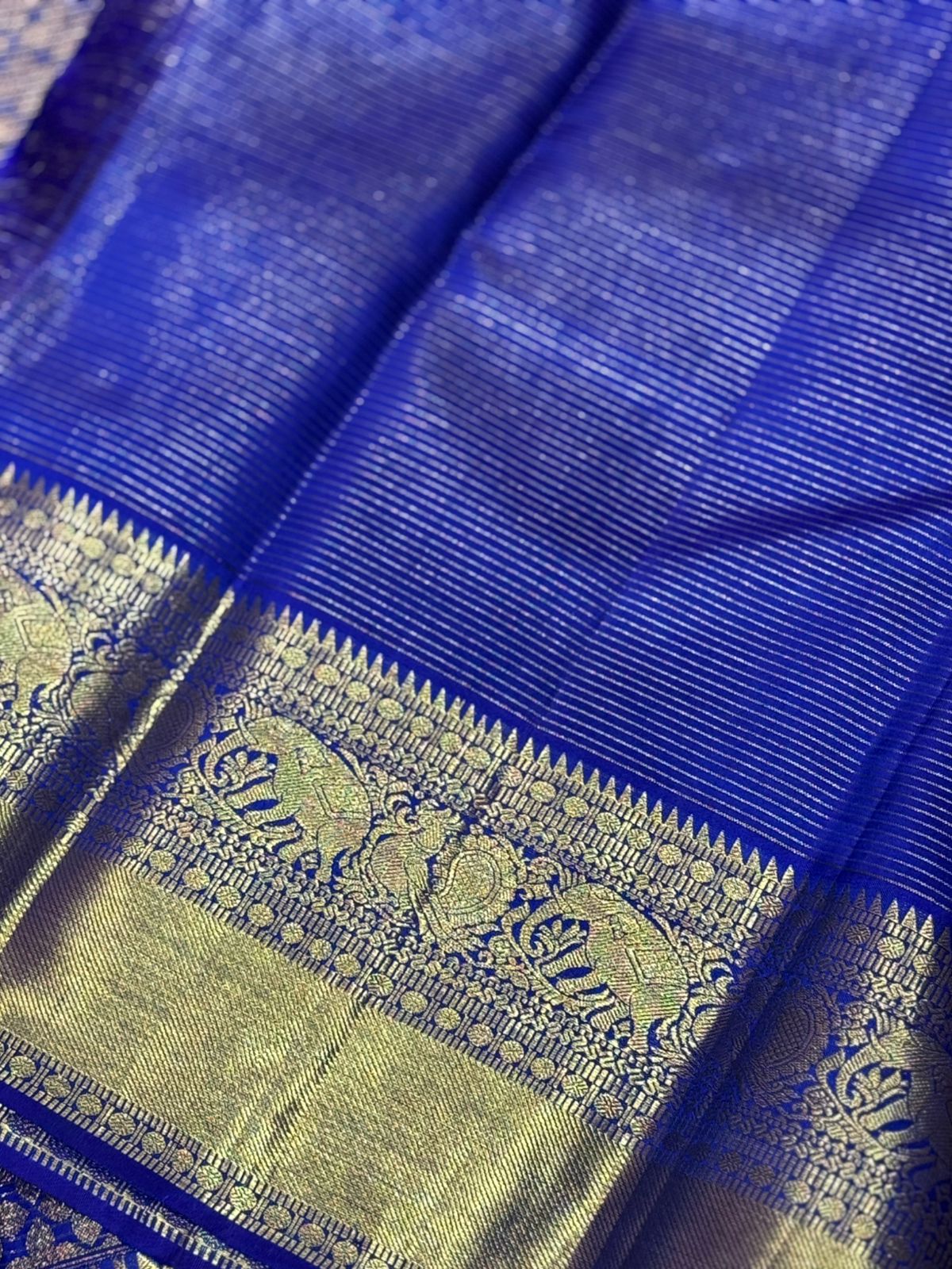 Peacock blue / ink blue oosi Jari kattam short / long borders