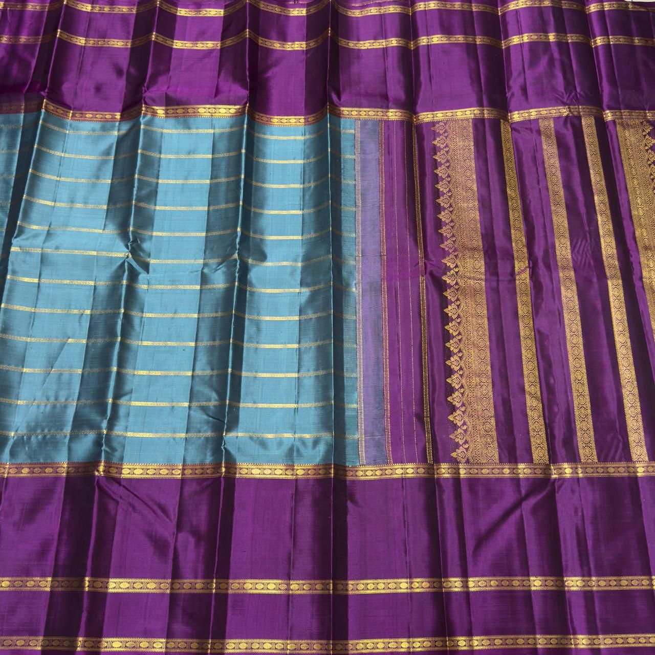 Teal blue with wine veldhari long border