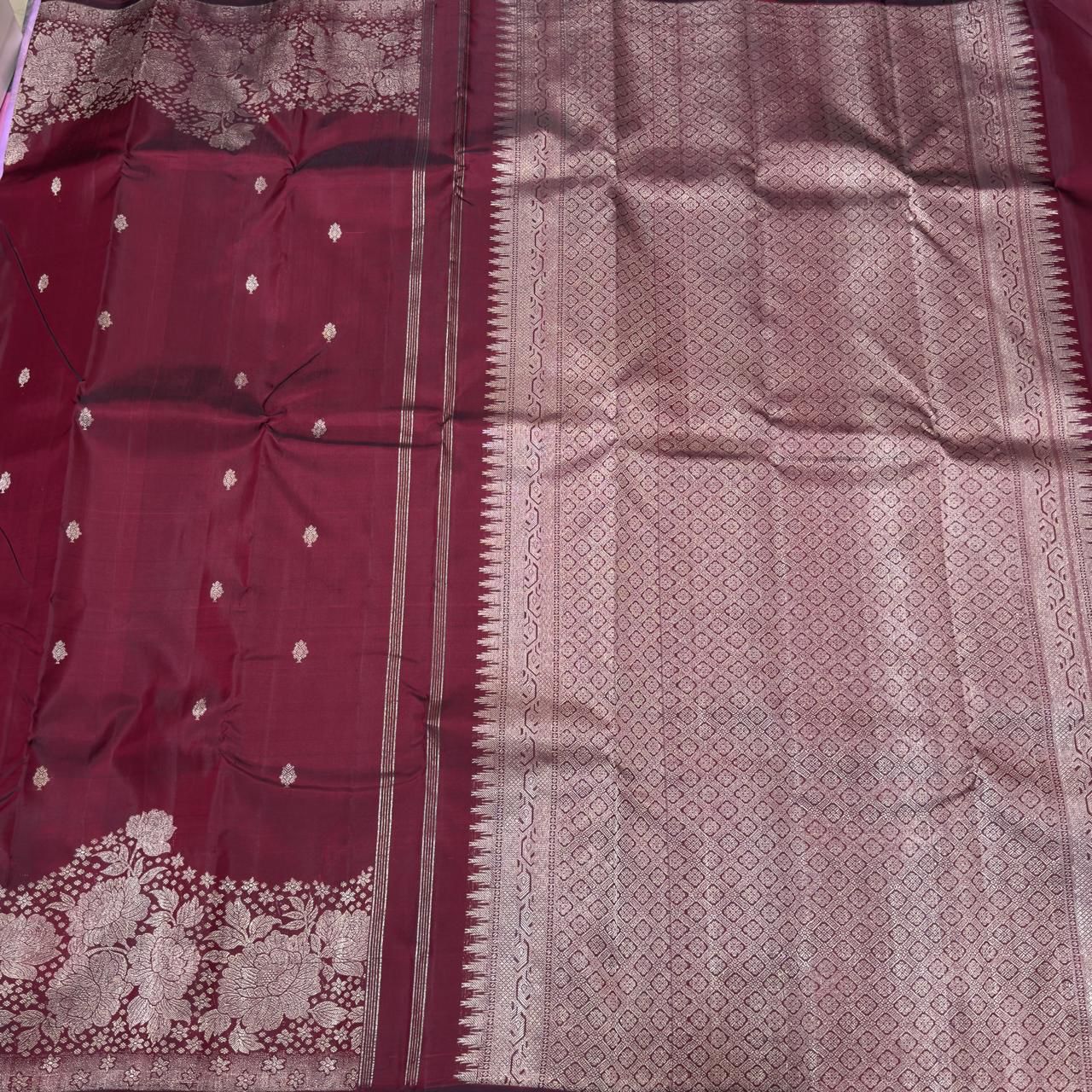 Deep burgundy brown turning borders