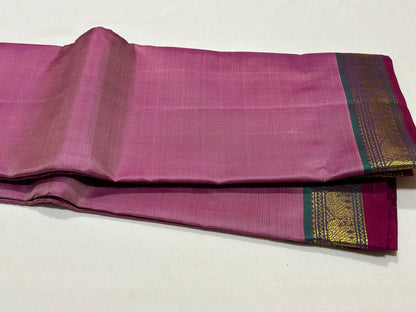 Onion pink with sapphire green