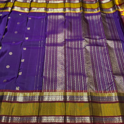 Purple / Sampanga buttas antique Zari