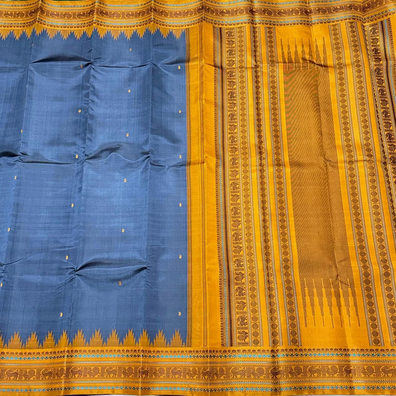 Elephant grey/mustard korvai buttas