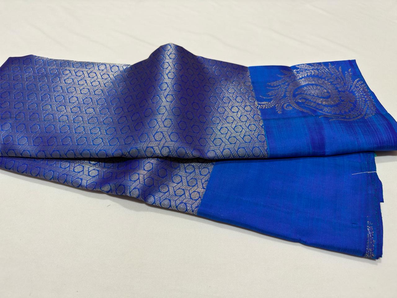 Royal blue with turquoise green jacquard