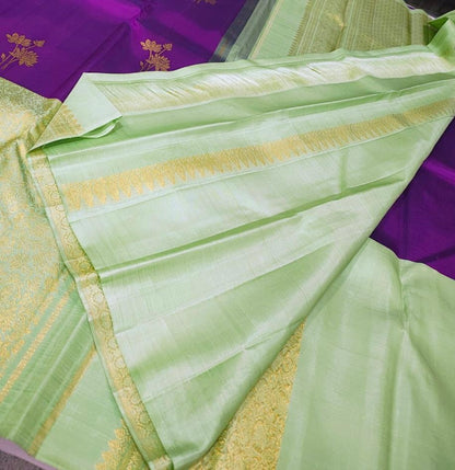 Deep purple / pista green half and half
