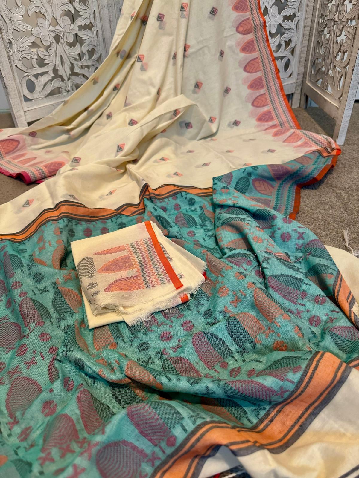 Cream / pink / Blue Assam Linen