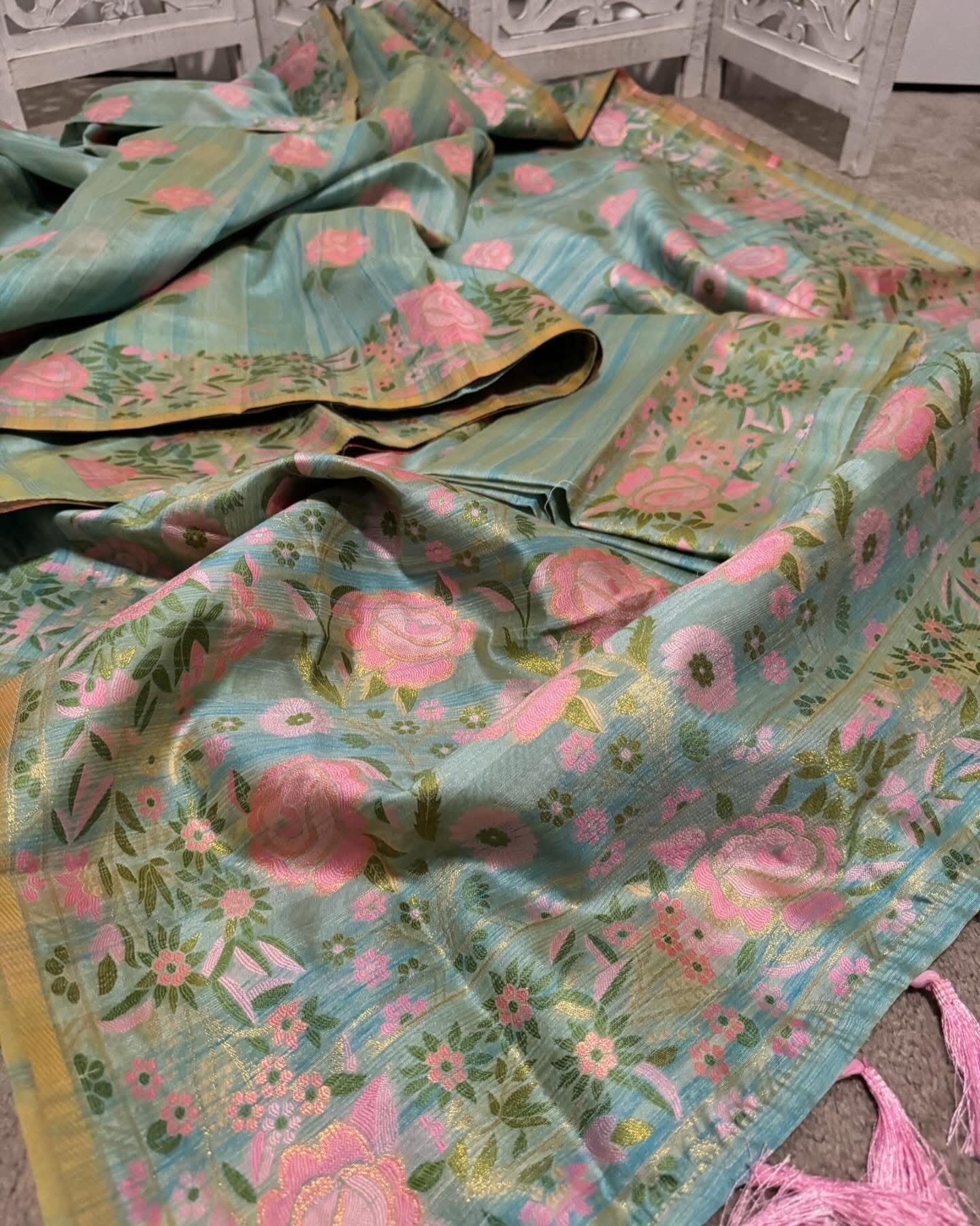 Parsi weaving on Chanderi Silk pale blue / pink