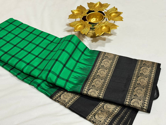 Emerald green/black temple rettapate and checks