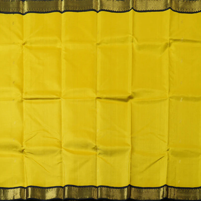 Lemon yellow / black korvai with buttas