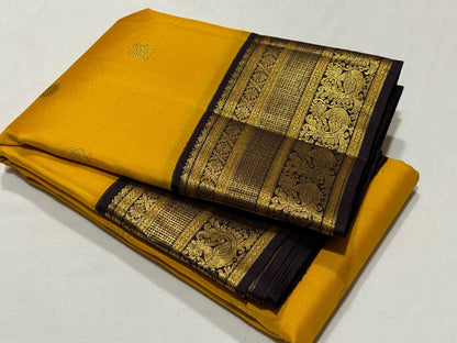 Mustard with deep brown