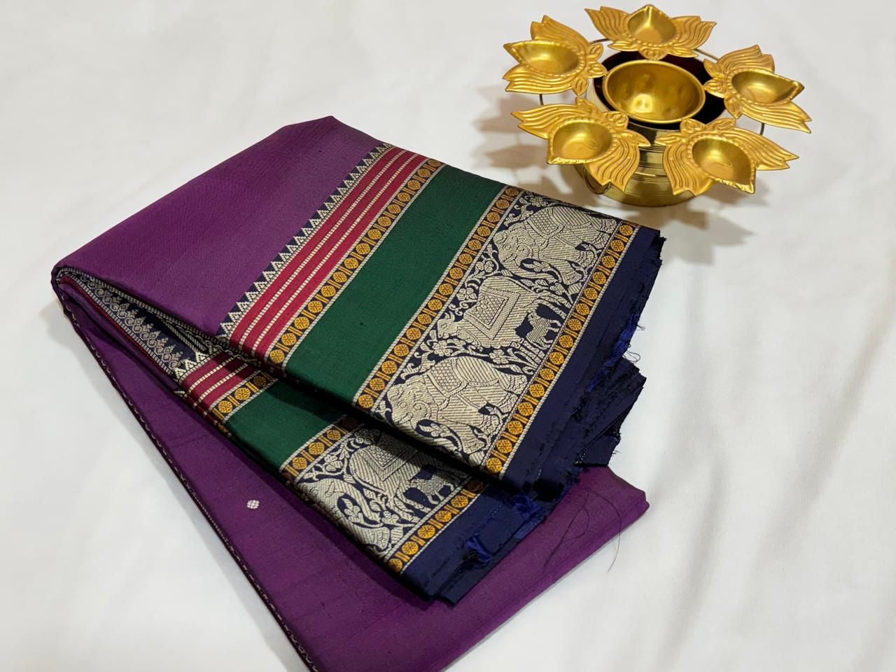 Dark wine/navy blue Rishabhakunjaram