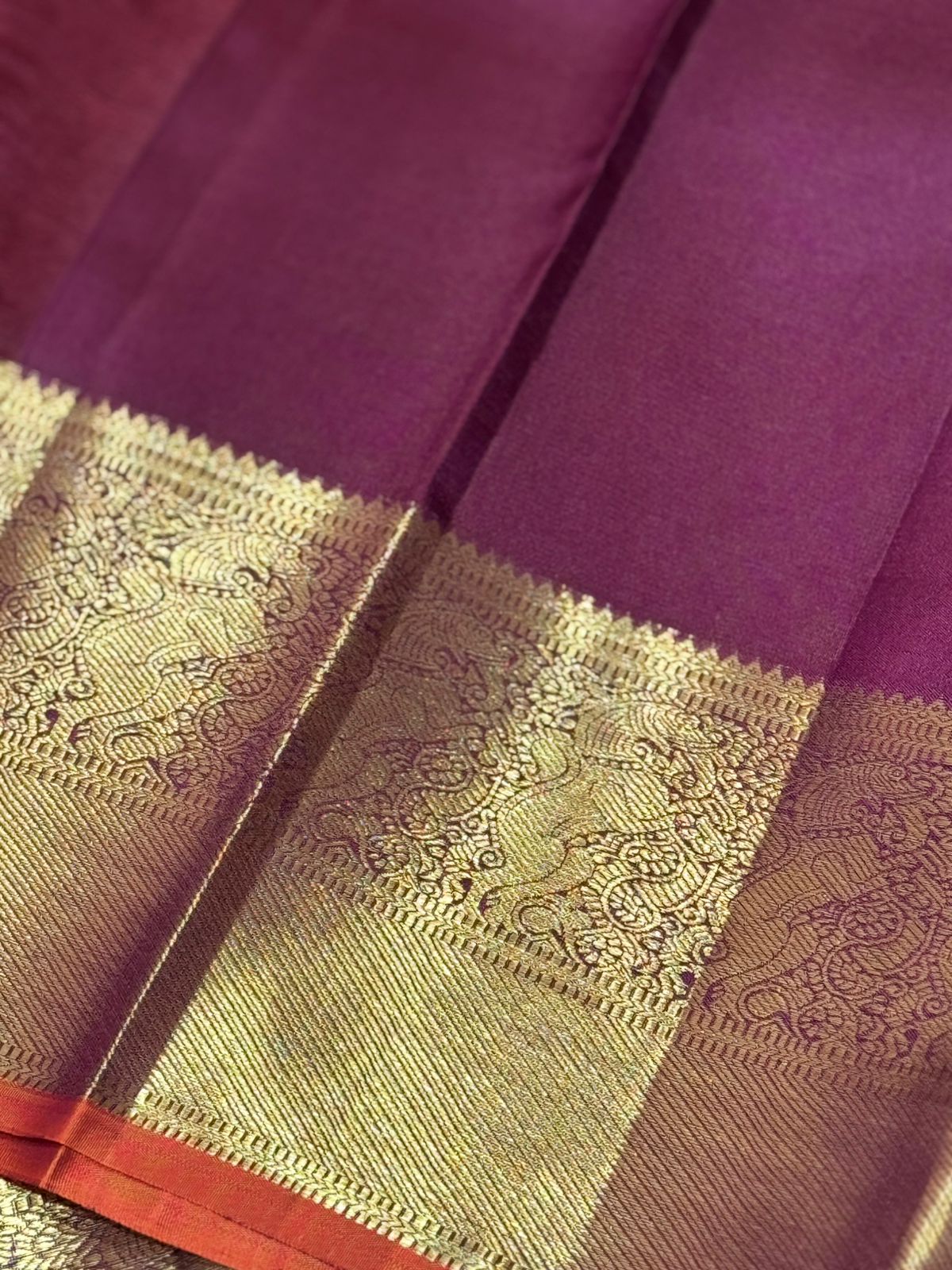 Ananda blue / Deep blue mayil chakram buttas