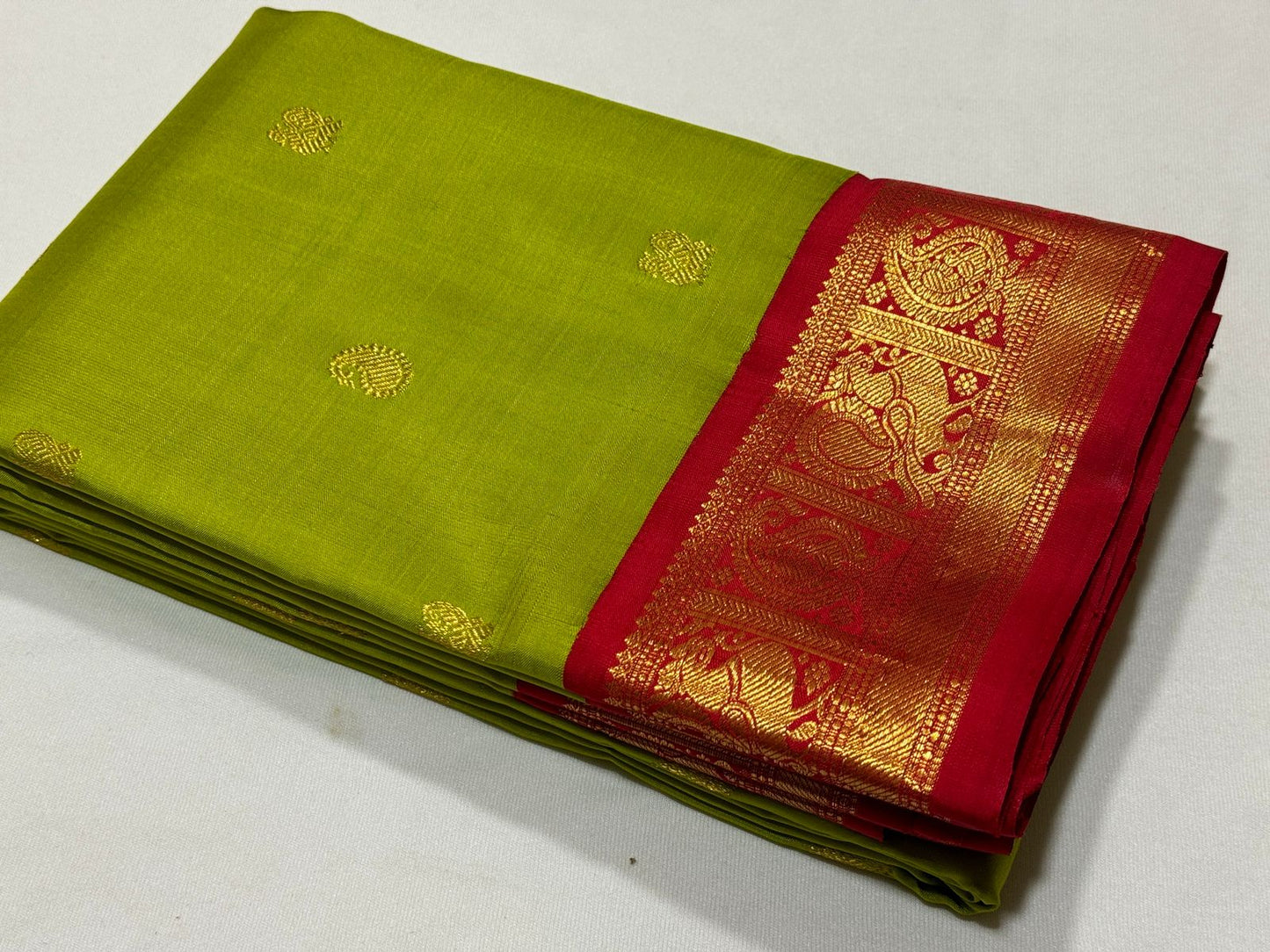 Parrot green with red buttas korvai