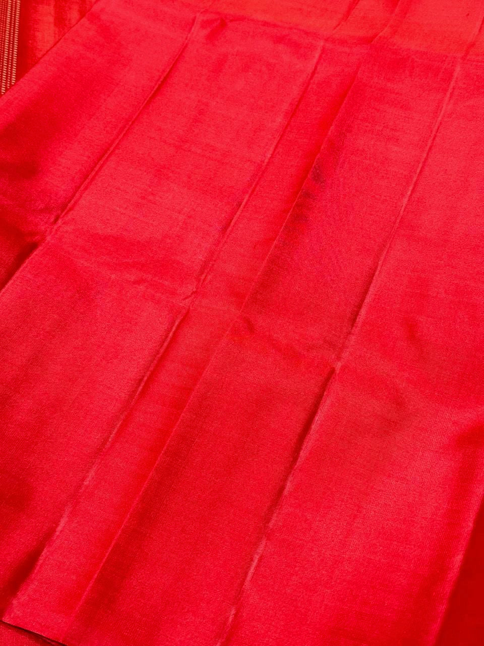 Black/red Mubagam with buttas